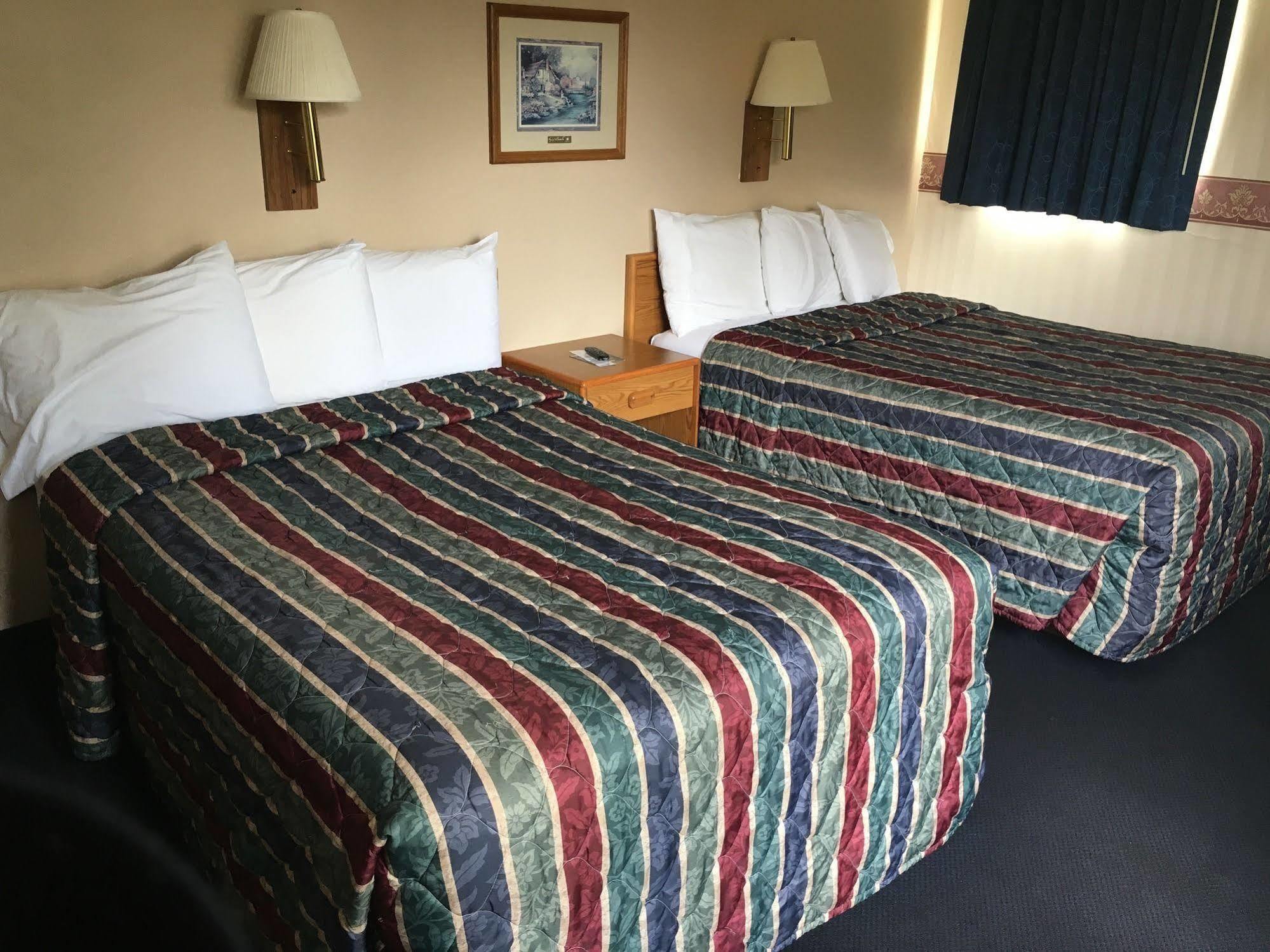 The Monticello Inn Екстер'єр фото